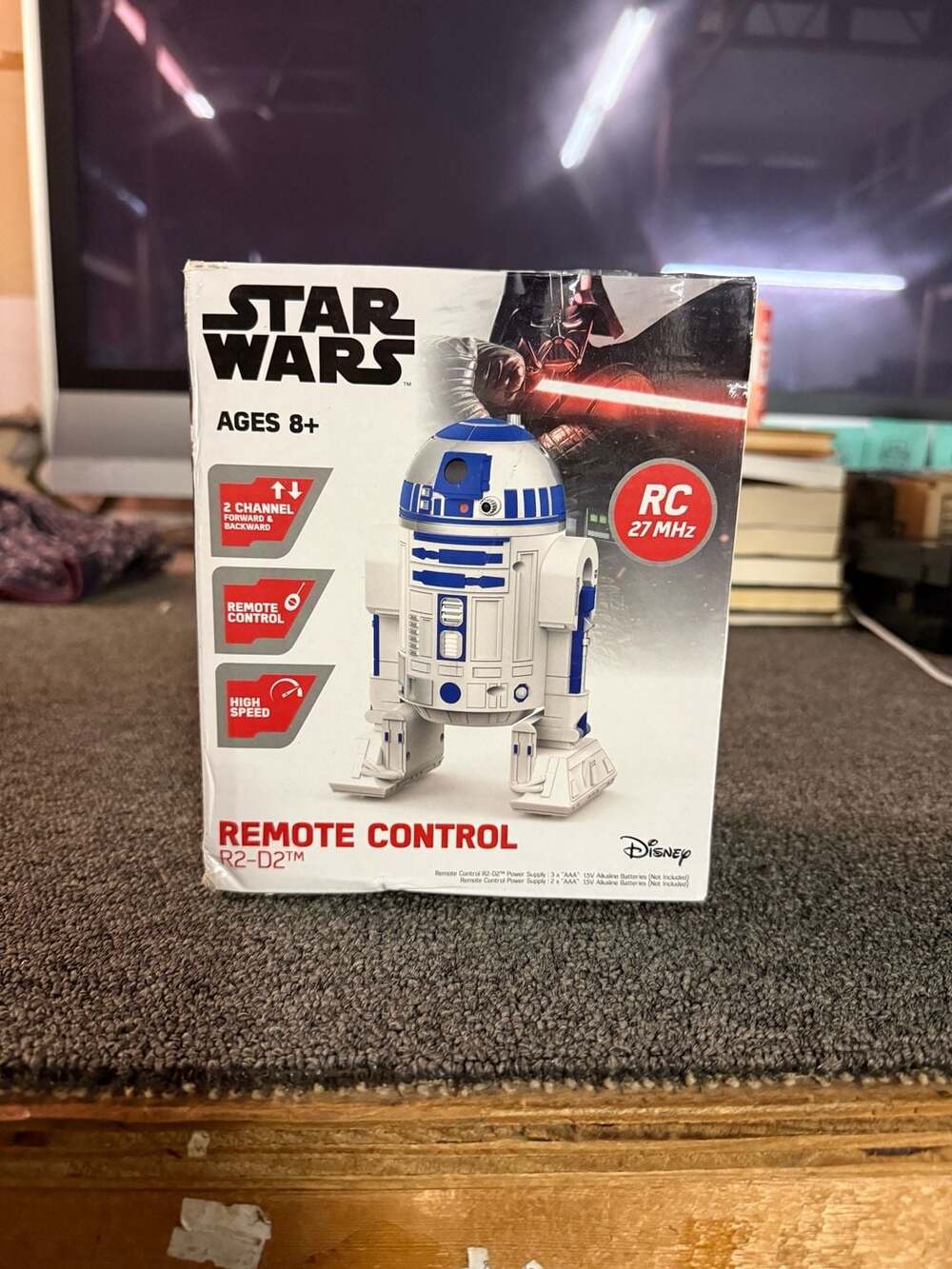 Star Wars Remote Control R2-D2 Droid 27 MHz with Box